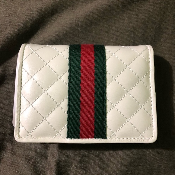 ✨ GUCCI MINI CARDHOLDER (AUTHENTIC) ✨ - Picture 2 of 13